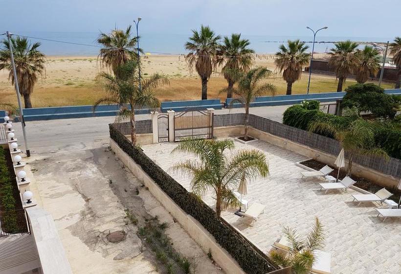 ホテル Costa Del Sol