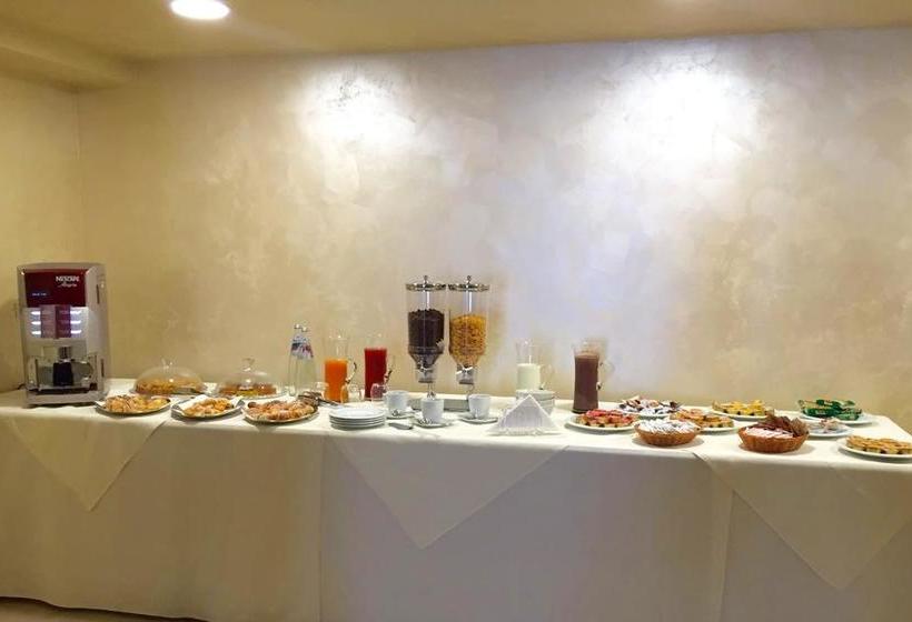 ホテル Costa Del Sol