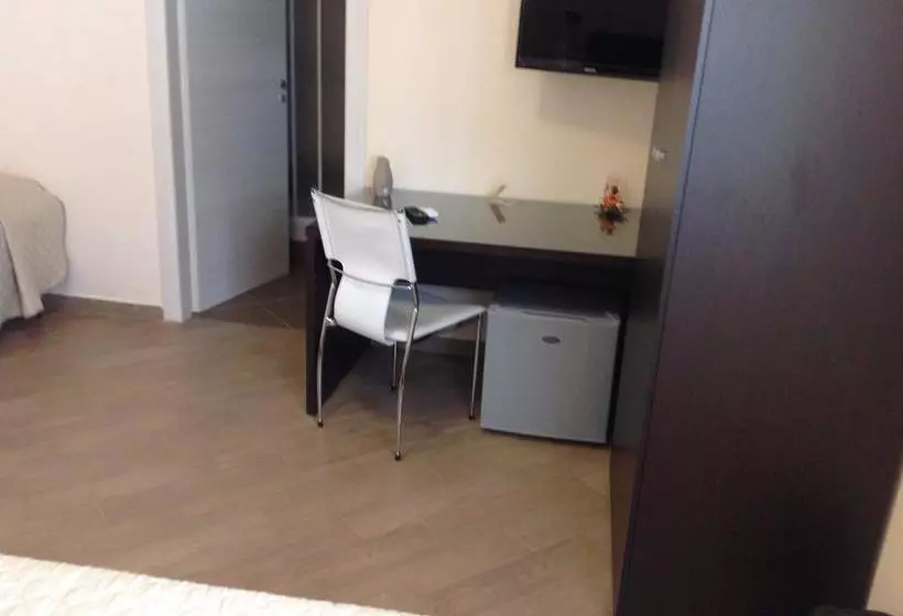 هتل Costa Del Sol