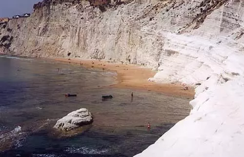 هتل Costa Del Sol