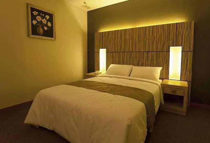 Hotel Grand Medallion