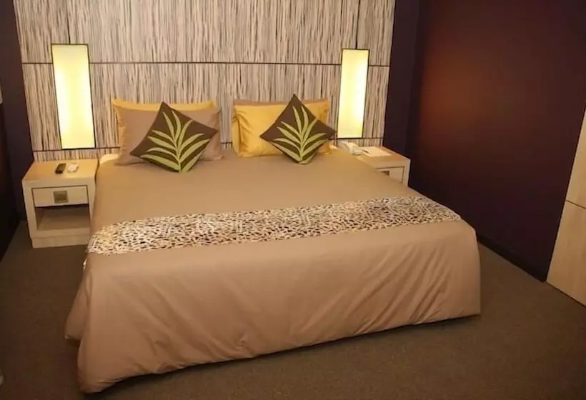 Hotel Grand Medallion