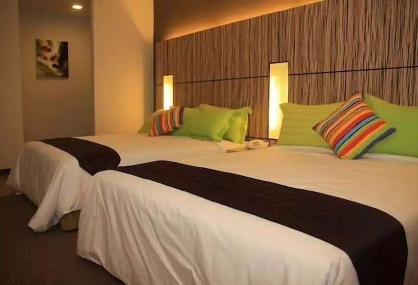 Hotel Grand Medallion