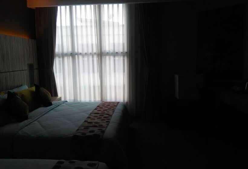 فندق Grand Medallion