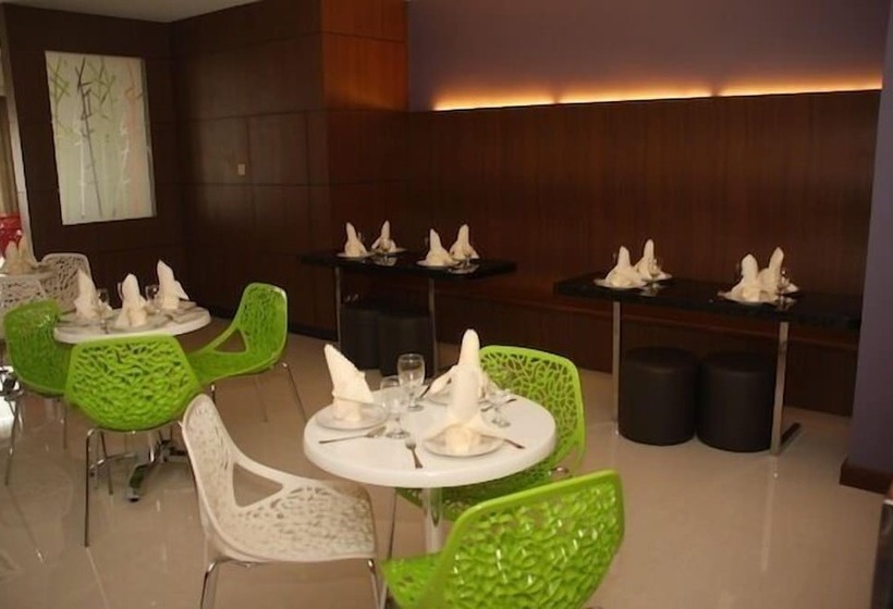 فندق Grand Medallion