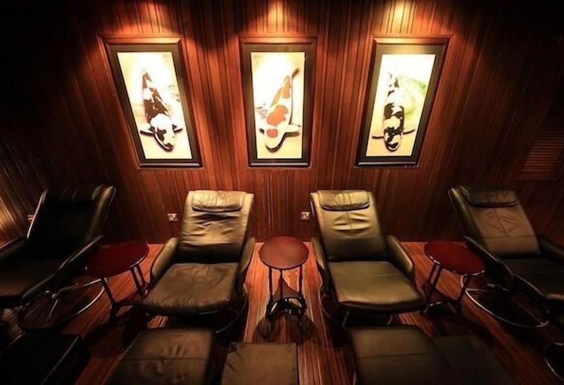 فندق Grand Medallion