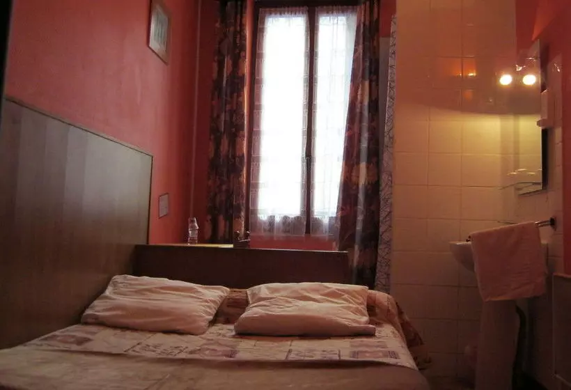 Отель Innova Cardabella