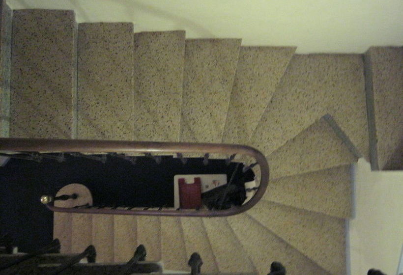 فندق Innova Cardabella