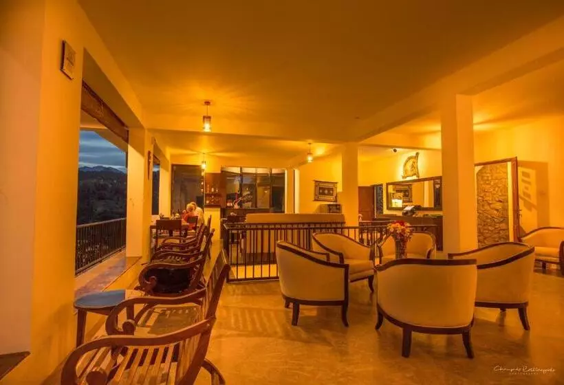 Отель The Pinnacle Ella