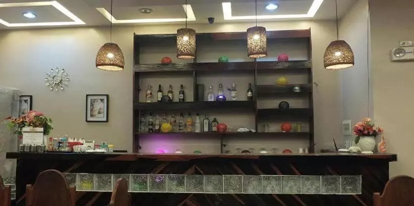 فندق Rovic S Tourist