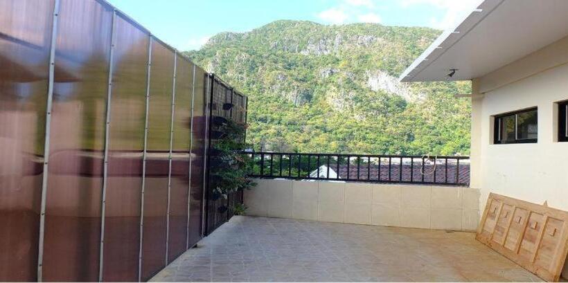 酒店 Rovic S Tourist