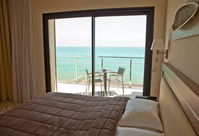 ホテル Villa Azur