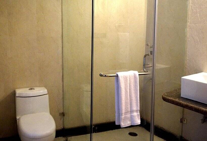 酒店 Whispering Inn By Vivaan