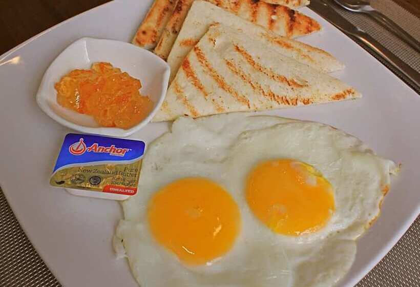 Zerenity Hotel & Suites