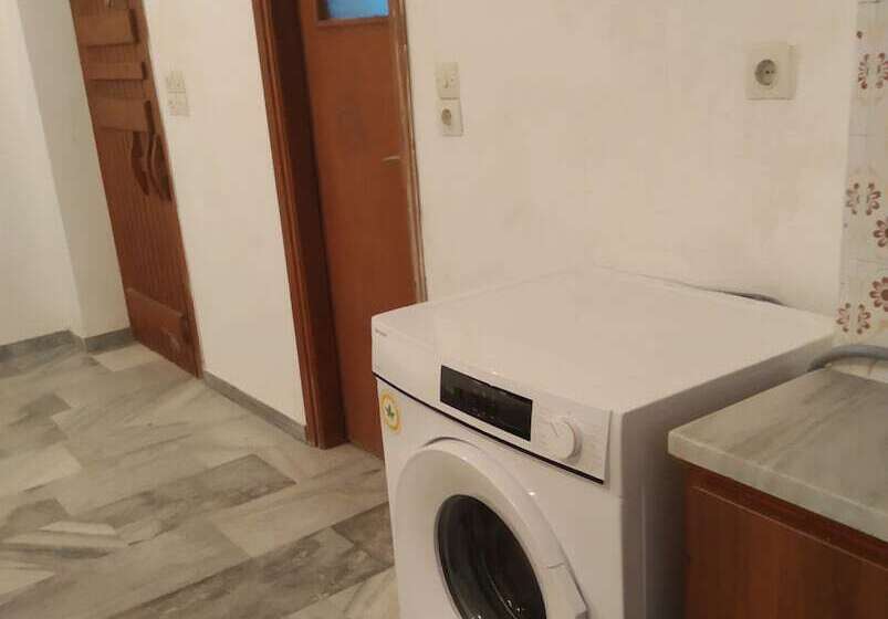 Michalis Apartments Near The Beaches With Sea View