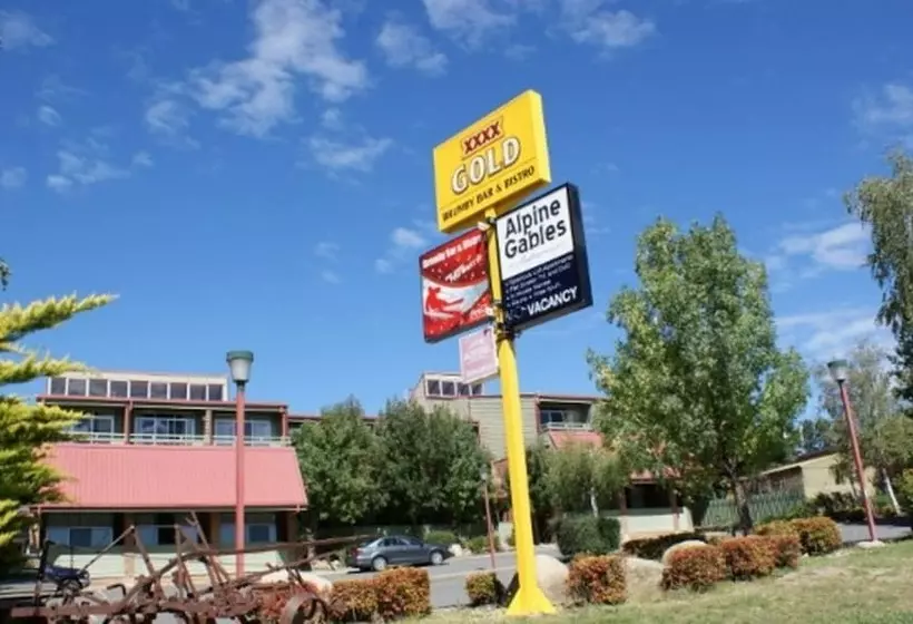 모텔 23 At The Gables