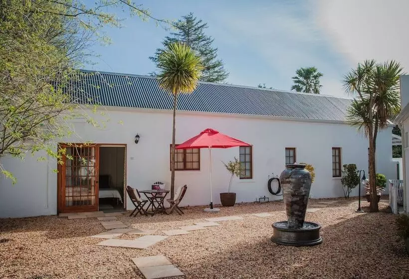 بنسيون Aan De Oever Guesthouse