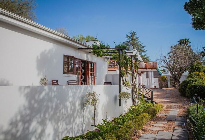 بنسيون Aan De Oever Guesthouse