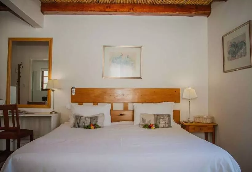 بنسيون Aan De Oever Guesthouse