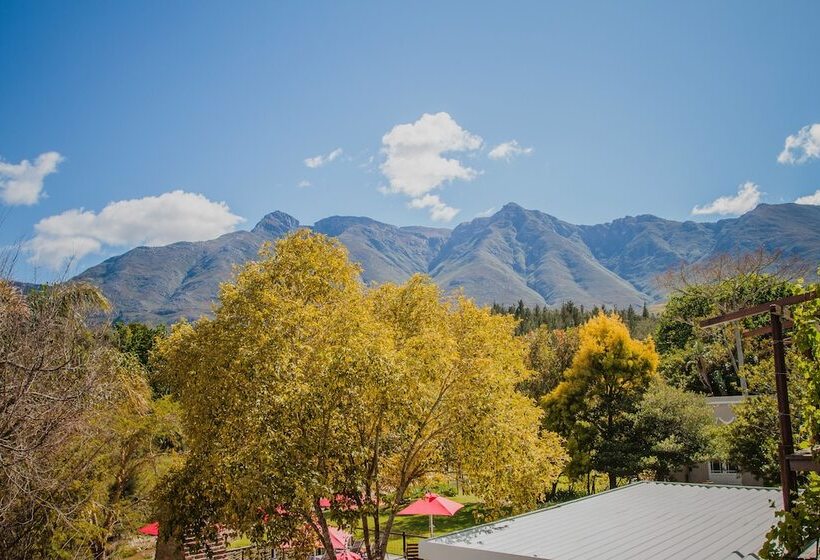 بنسيون Aan De Oever Guesthouse