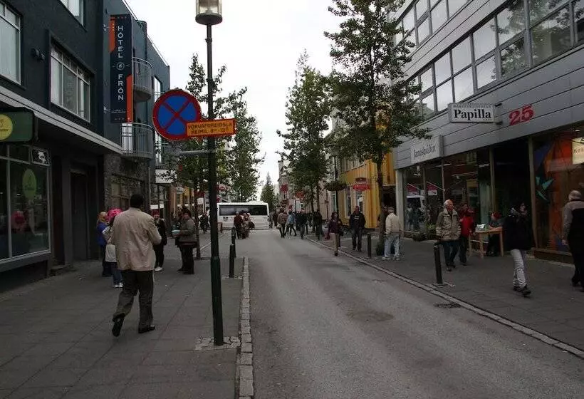 پانسیون Grettir Guesthouse