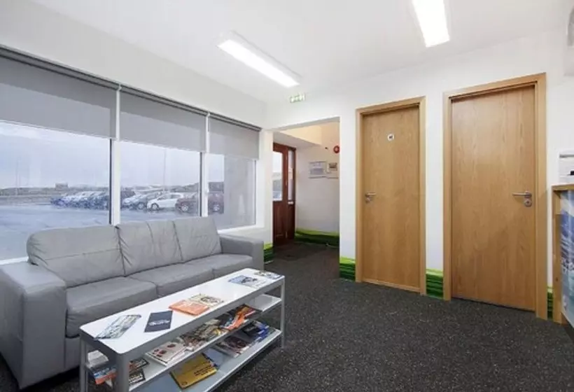 پانسیون Kef Guesthouse By Keflavik Airport