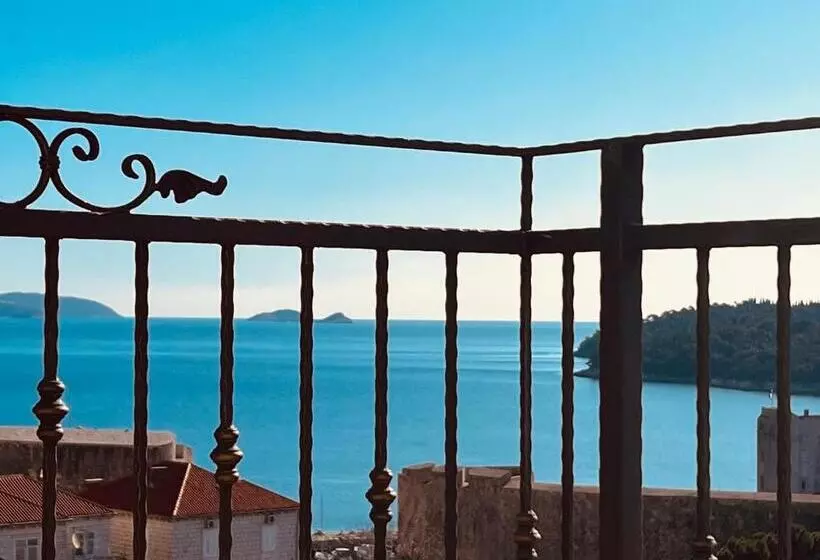 פנסיון Villa Dorma