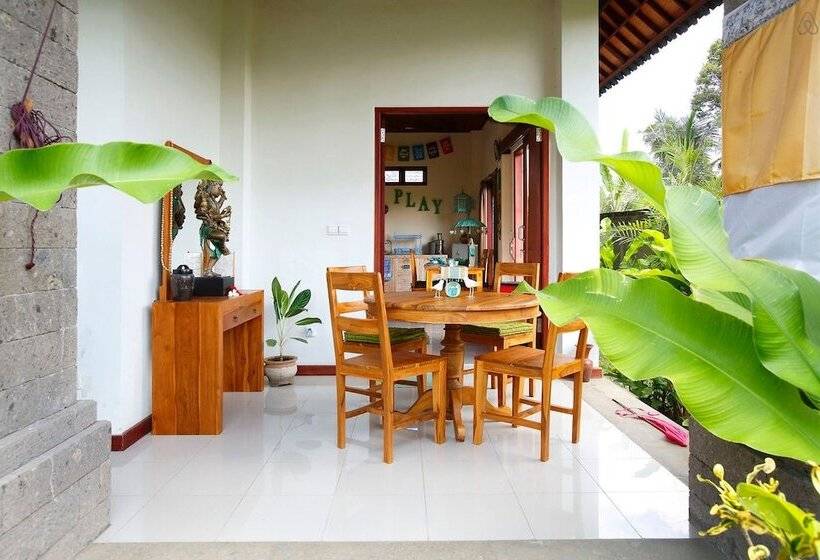 Villa Create Luv Play