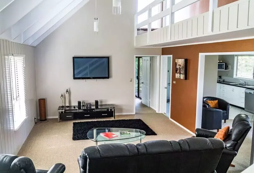 Aataren Norfolk Island Villas