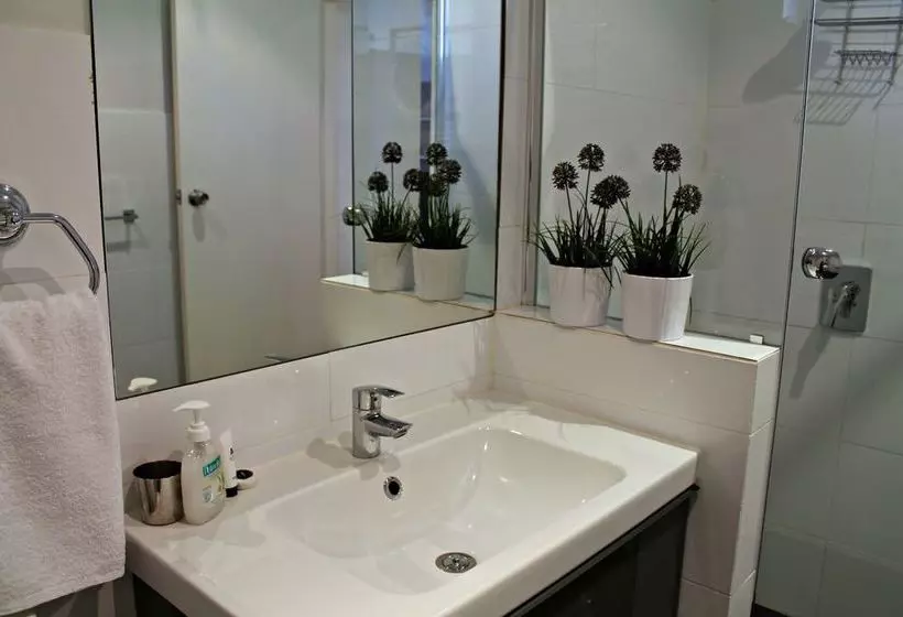 Adelaide Dress Circle Apartments  Sussex Street