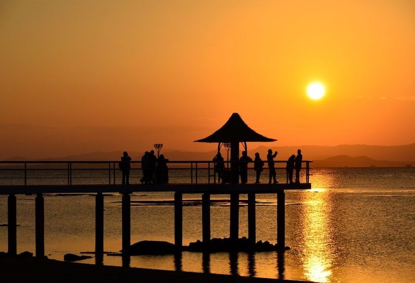 Fusaki Beach Resort Hotel & Villas