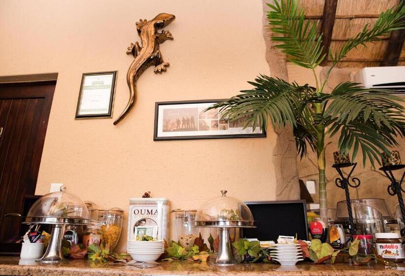 בית מלון כפרי African Rock Lodge