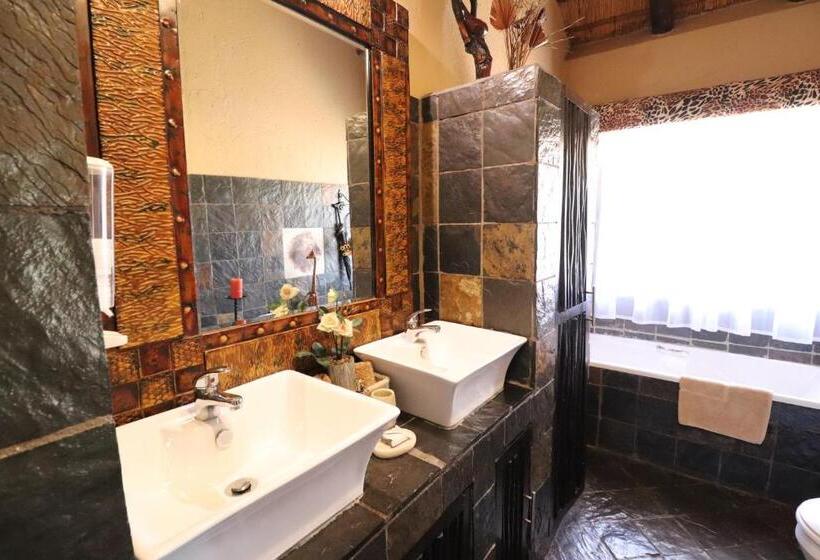 בית מלון כפרי African Rock Lodge