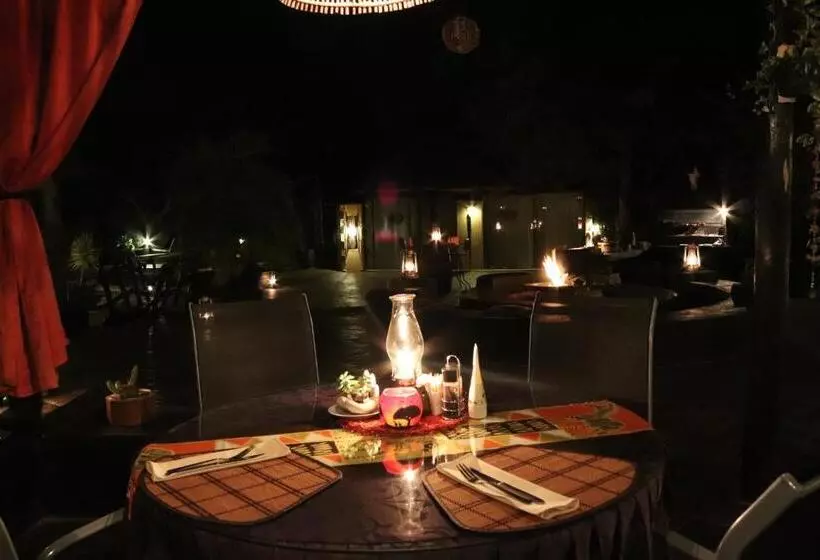 酒店 African Rock Lodge