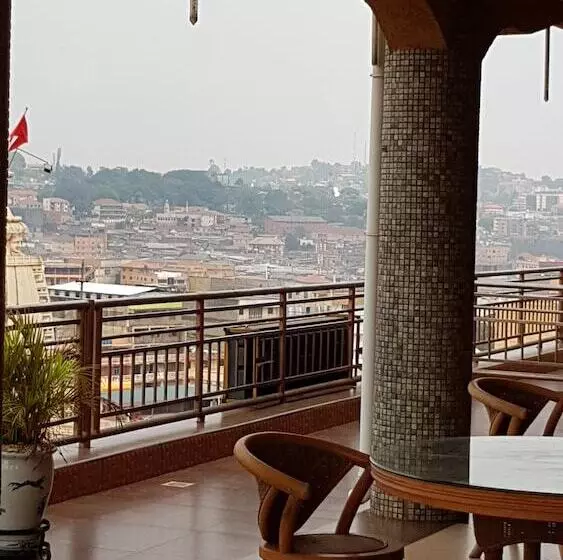 هتل Biraj International