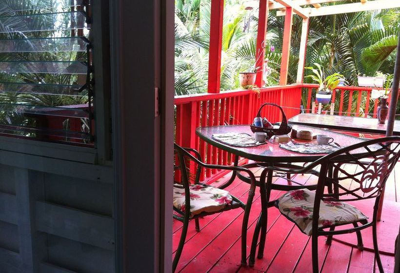 בית מלון כפרי The Enchanted Gardens Rainforest Bed & Breakfast