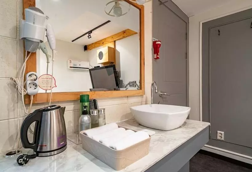 ホテル Incheon Kojaja