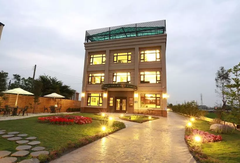 هتل Lo Hong Ka Countryside House