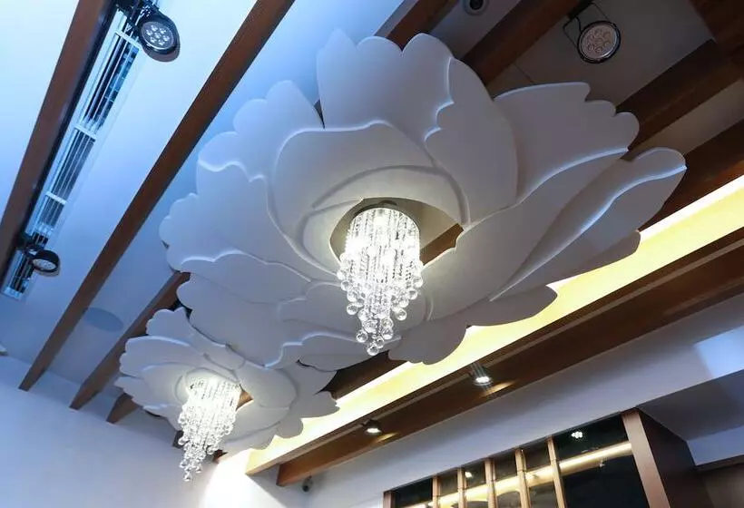هتل Lo Hong Ka Countryside House