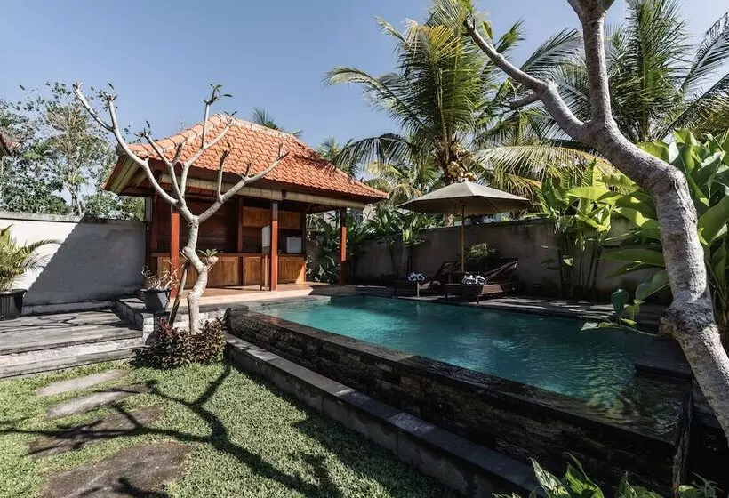 Отель The Sakara Villa Ubud