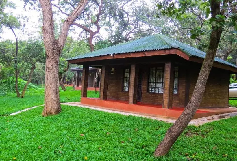 هتل Woodlands Lilongwe