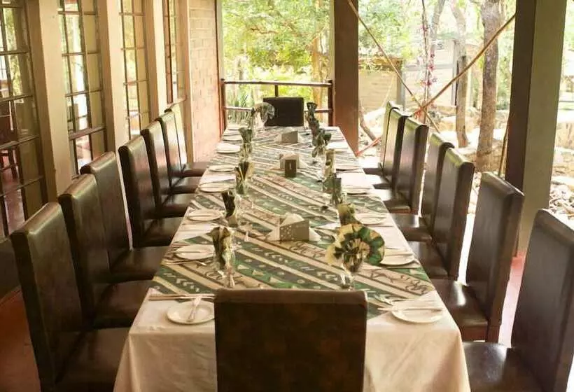 هتل Woodlands Lilongwe