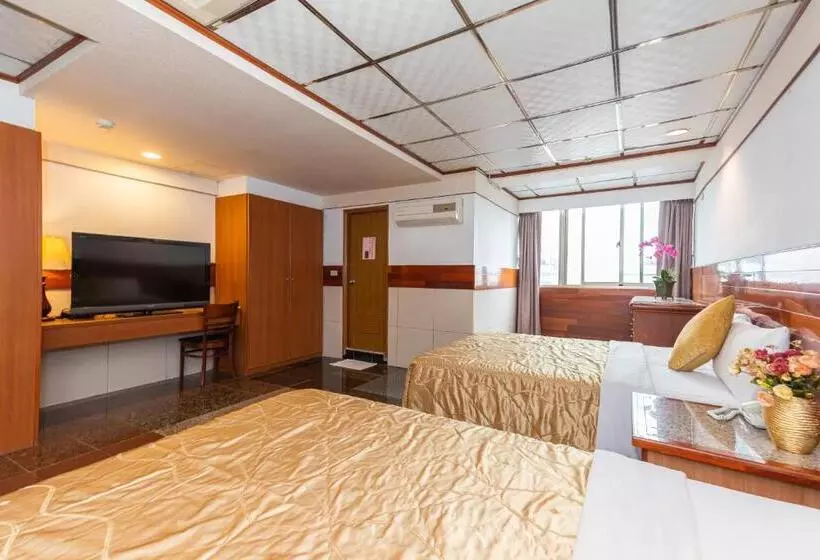 هتل Yi Pin Business