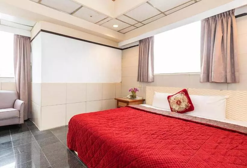 هتل Yi Pin Business