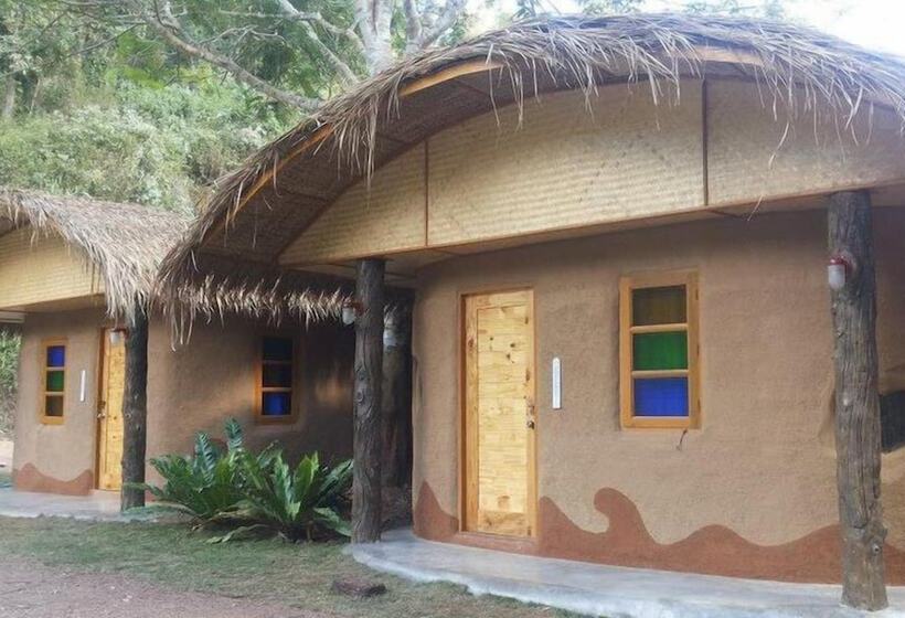 بنسيون Baandin Chiangdao