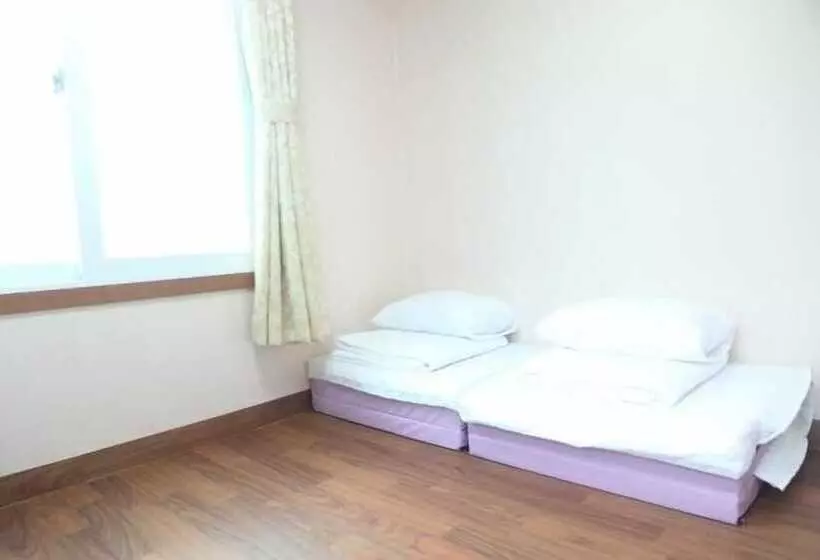 ペンション Kukje Guesthouse Myeongdong
