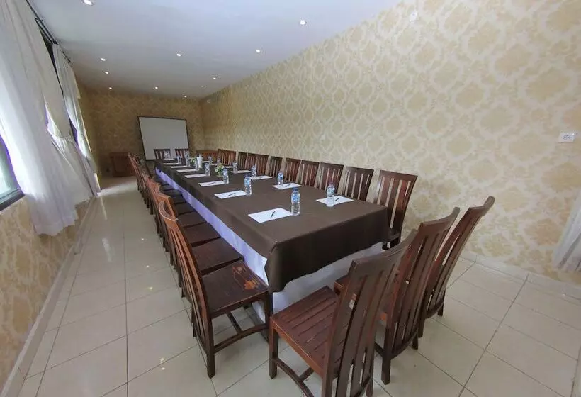 리조트 Ayu Guna Inn