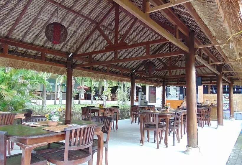 리조트 Ayu Guna Inn