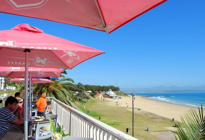 Santos Express Train Lodge   Hostel