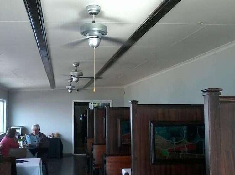 Santos Express Train Lodge   Hostel